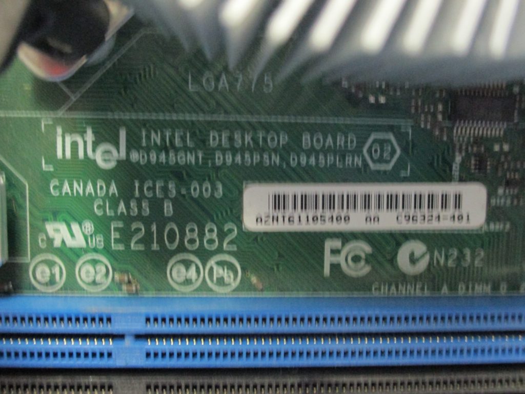 intel desktop board e210882